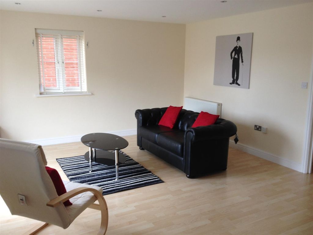 Property photo 2 of 3