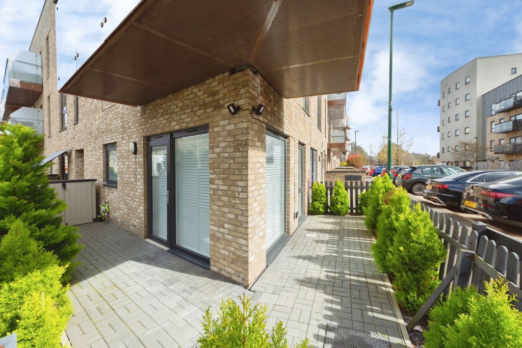 Property photo 1 of 18 Rear Garden