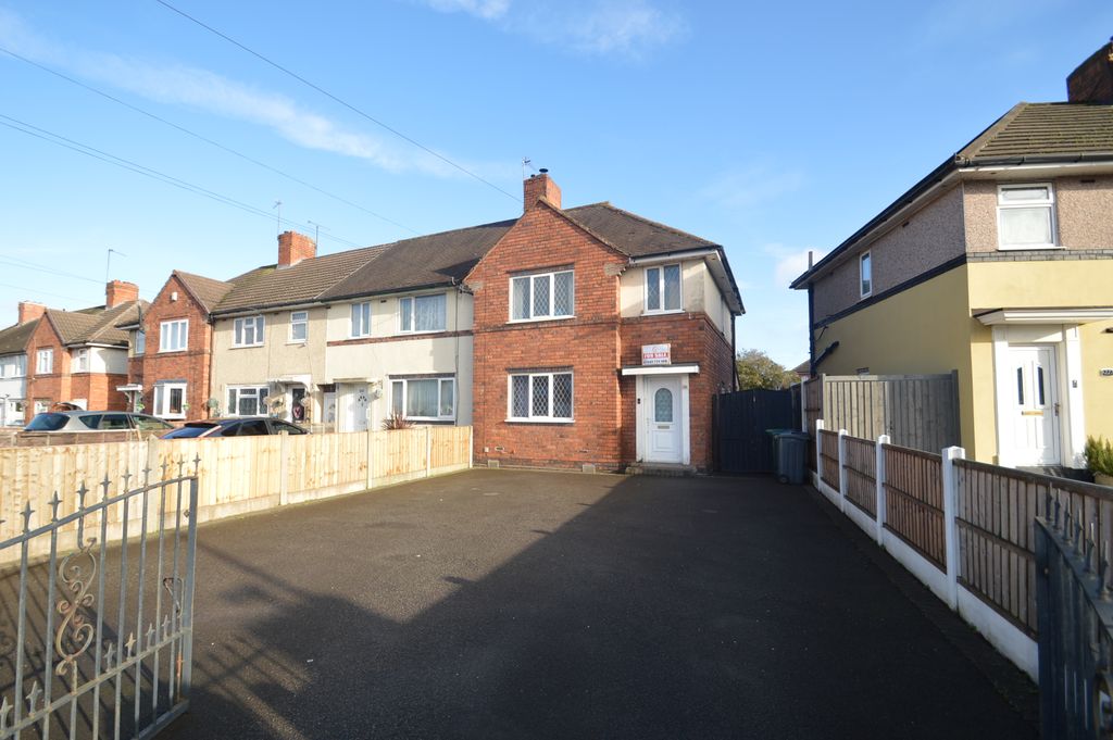 Property photo 1 of 12 Frontage