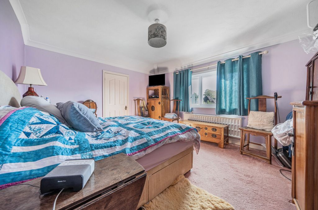 Additional image 14 of 5 bed detached house for saleThe Avenue, Fareham, Hampshire PO14