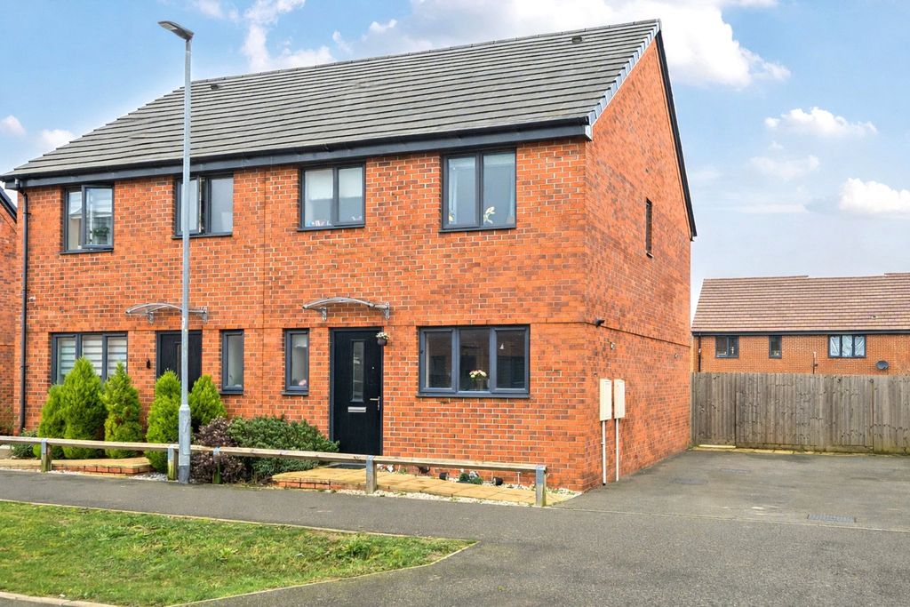 Property photo 1 of 10 Picture No. 24