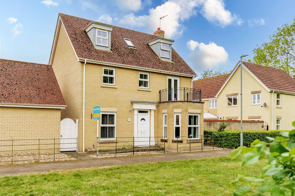 Property photo 1 of 23