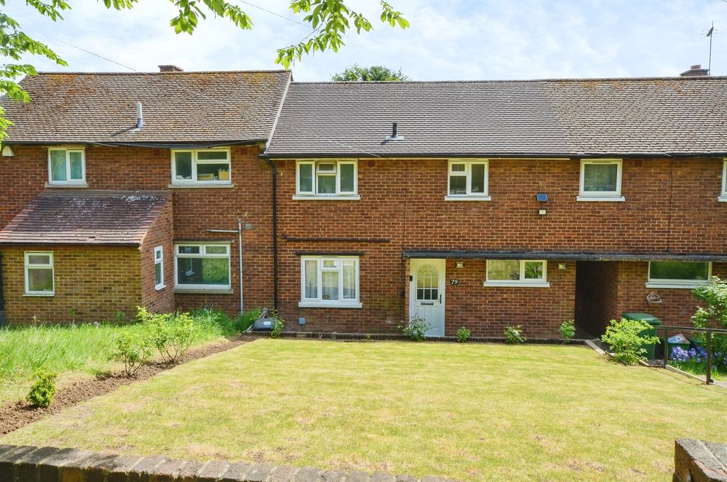 Property photo 1 of 17