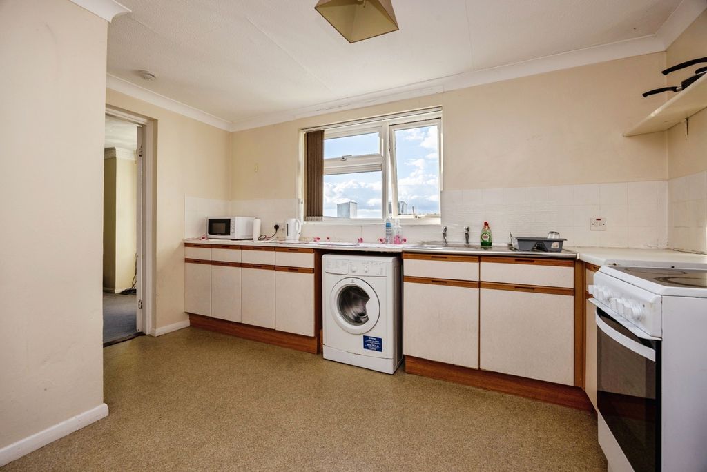 Property photo 2 of 20 Pbox-Img.Jpg