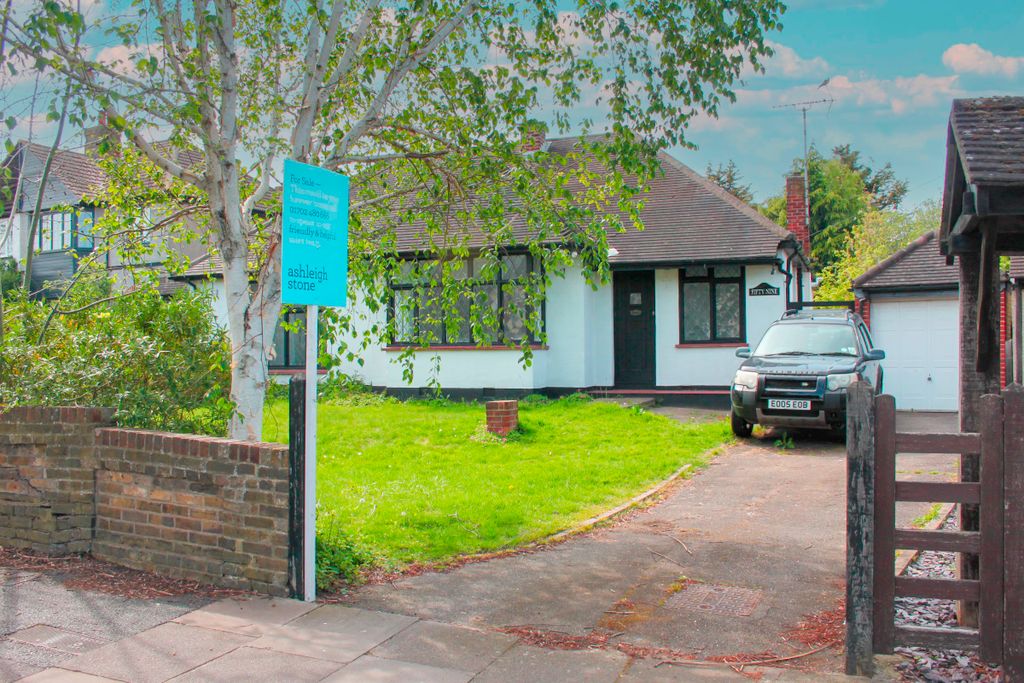 Property photo 1 of 13