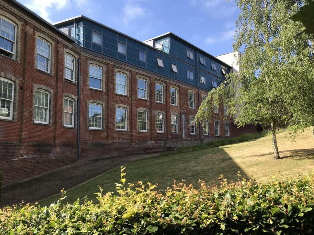 Property photo 1 of 11 82831_6854_Img_00_0000.Jpeg