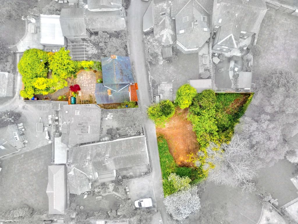 Property photo 2 of 47 4117339