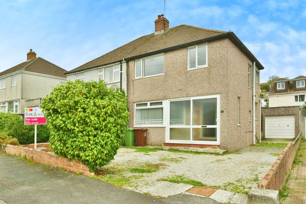 Property photo 1 of 16
