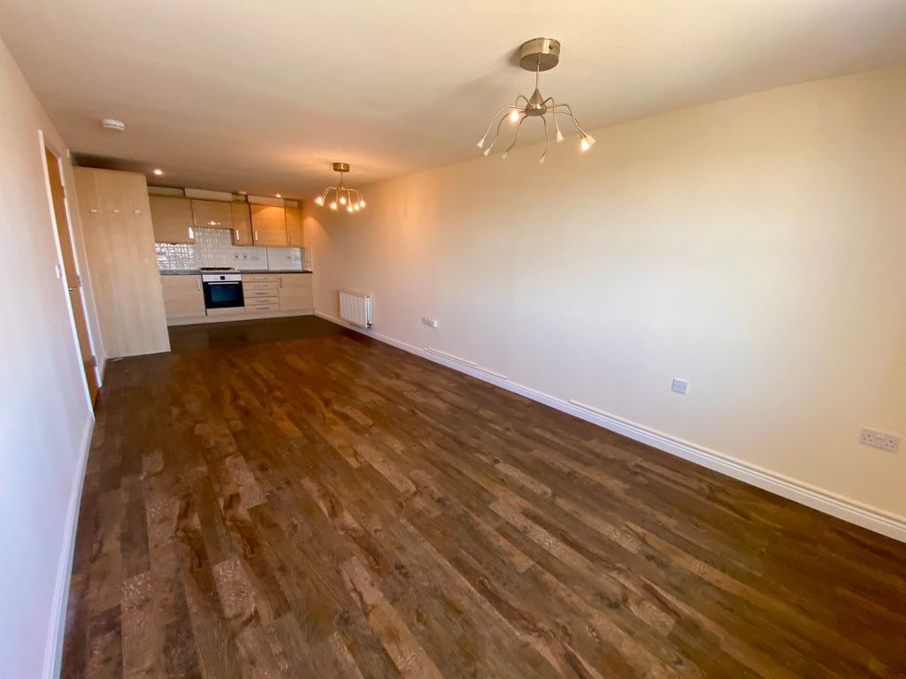 Property photo 3 of 16 Picture No. 08