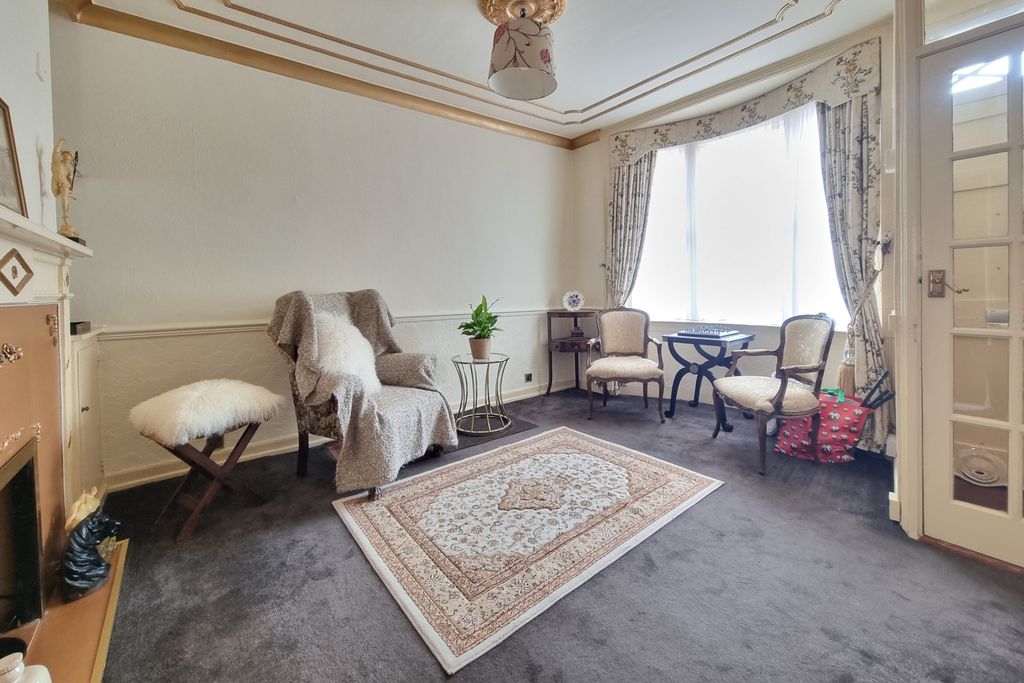 Property photo 3 of 21 20260401_125130