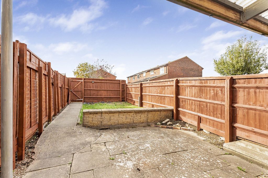 Property photo 3 of 15