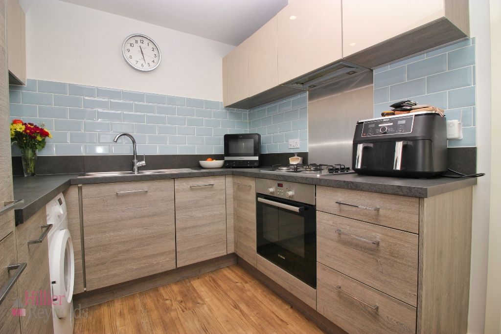 Property photo 2 of 18 Kitchen/Diner
