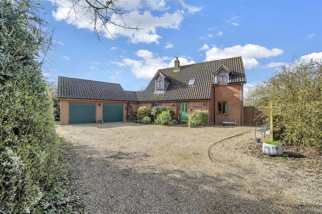 Property photo 1 of 32 Dcp_2918.Jpg