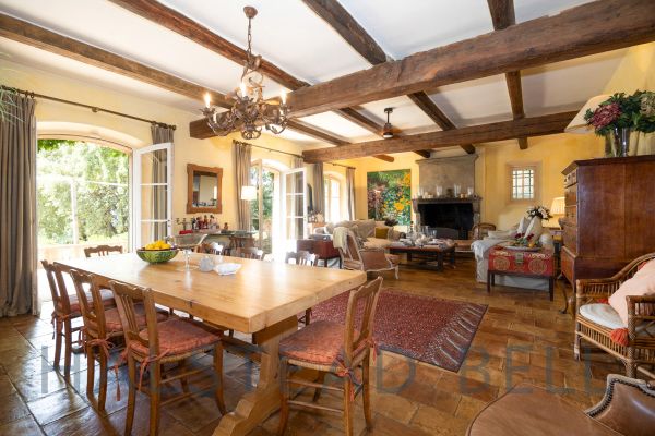 Property photo 1 of 4