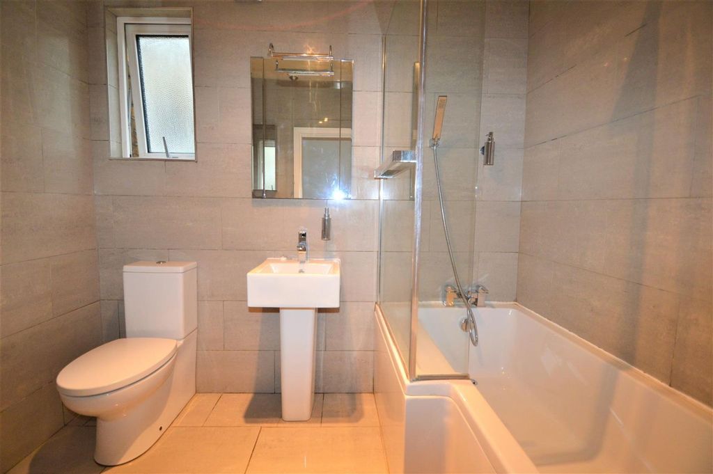 Property photo 3 of 4 Dsc_(1019).Jpg