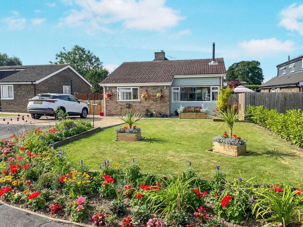 Property photo 1 of 19 Tlc_B2cd974F-A02E-40E2-962F-Aff39E630Aa9_Abce817.J