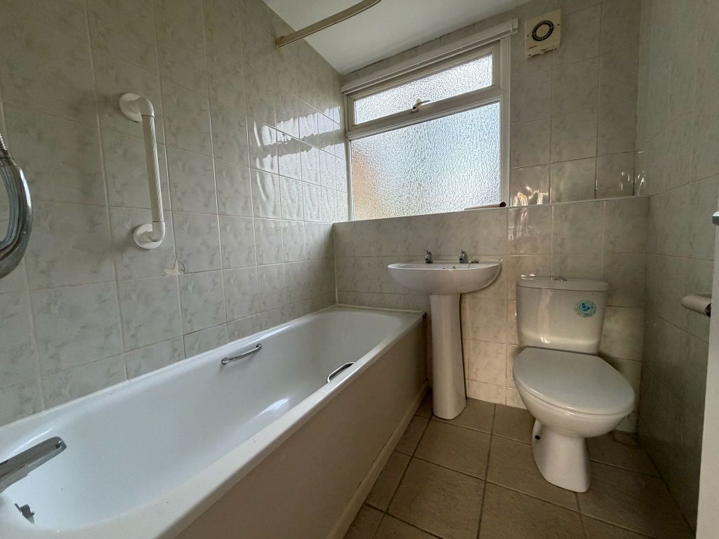 Property photo 3 of 7 Image