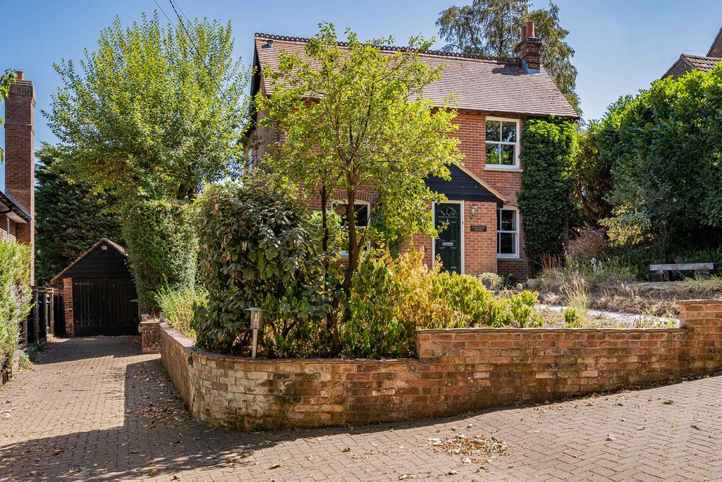 Property photo 1 of 19