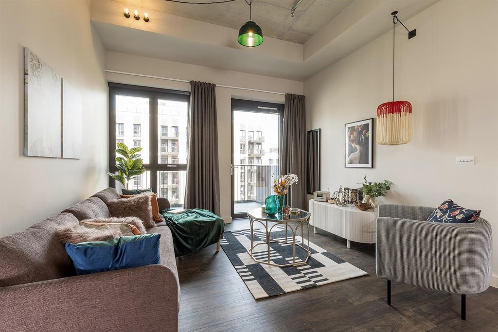 Property photo 1 of 16 21_06_02_Ql_Robinsonapt907_003_1920Px.Jpg