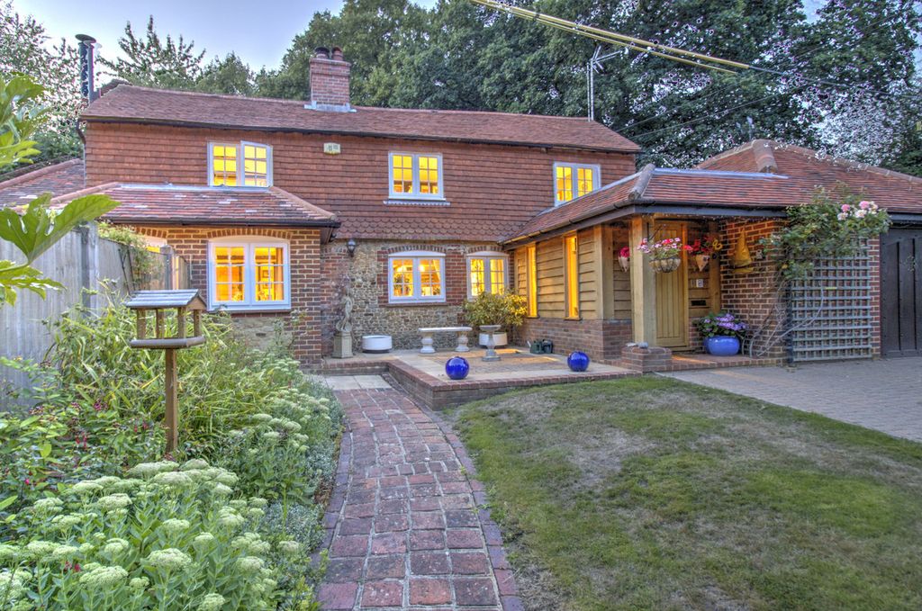 Property photo 1 of 26