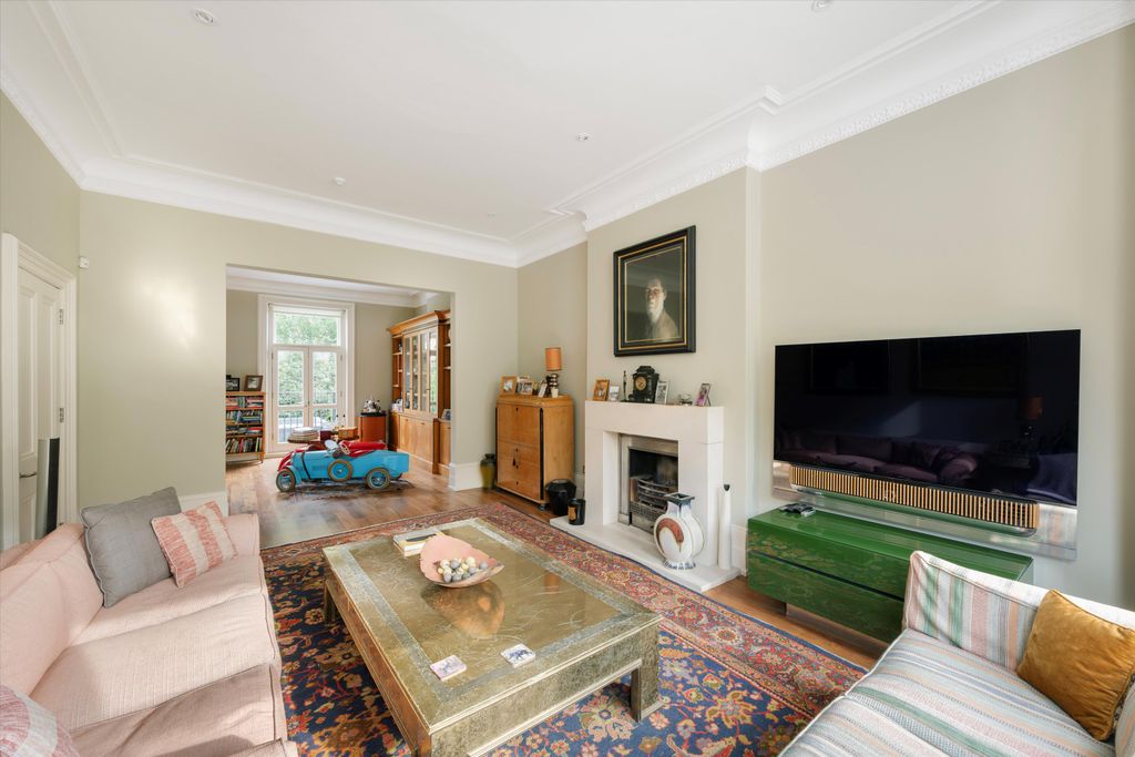 Property photo 3 of 21 Image