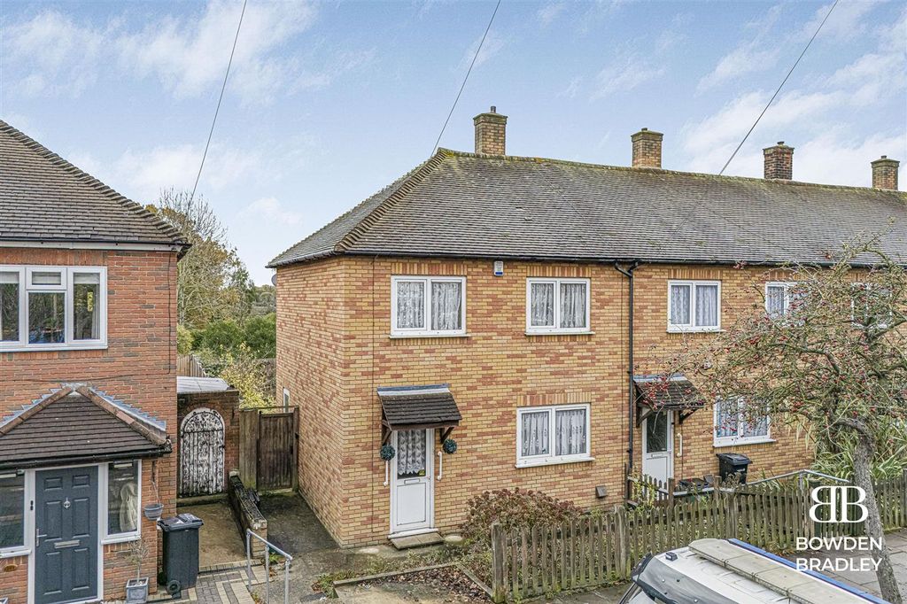 Property photo 1 of 15 Externals