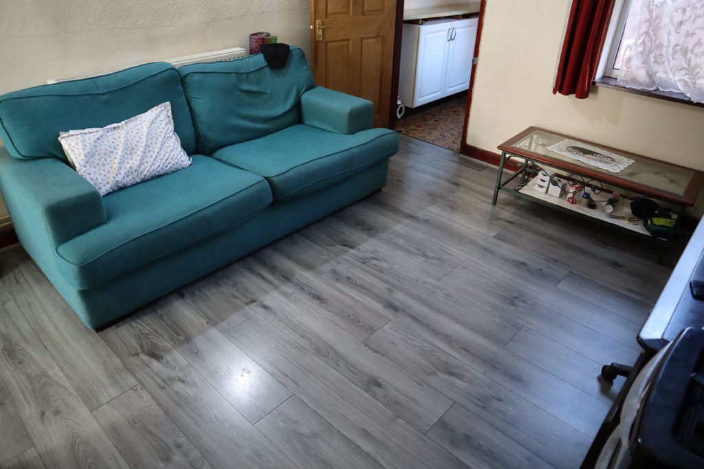 Property photo 1 of 31