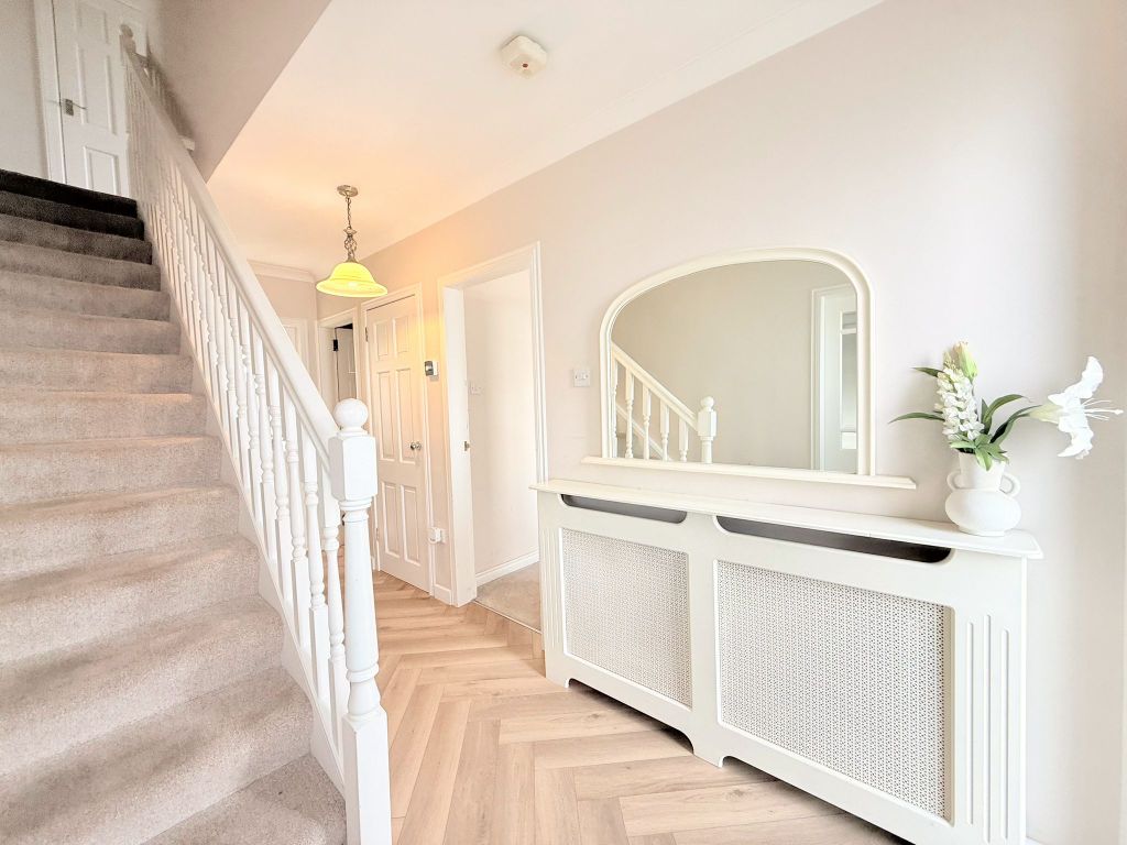 Property photo 2 of 30