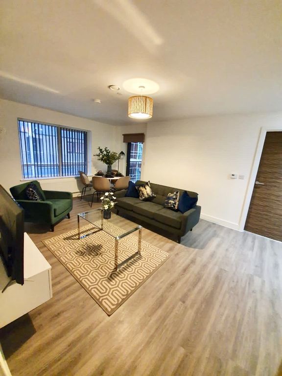 Property photo 2 of 11