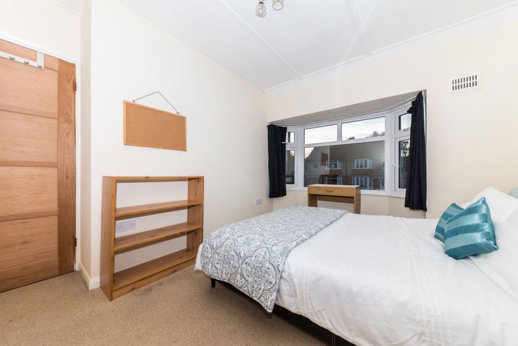 Property photo 1 of 30