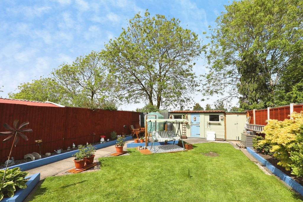 Property photo 3 of 18 Pbox-Img.Jpg