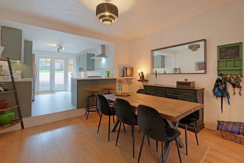 Property photo 1 of 27 Dining Area