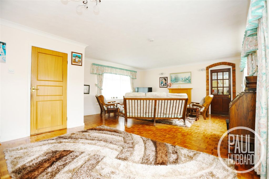 Property photo 2 of 22 7R5A2384.Jpg