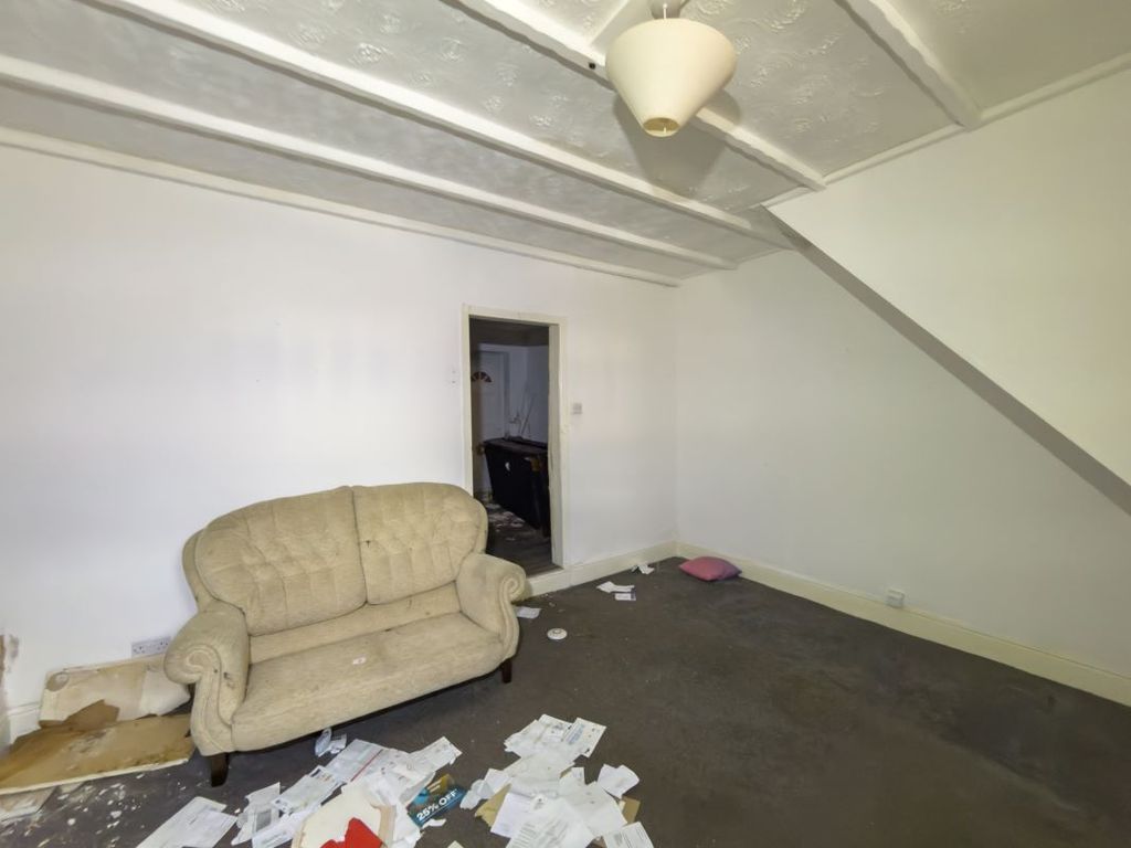 Property photo 2 of 10 Image 2