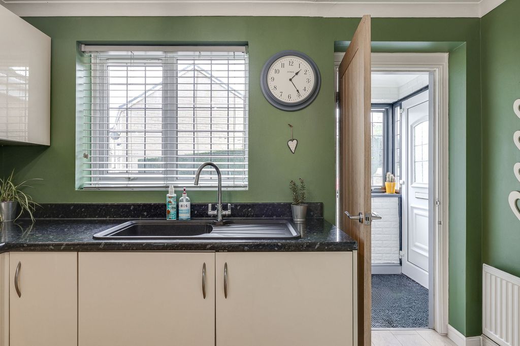 Additional image 5 of 3 bed detached house for saleMillstone Rise, Liversedge WF15