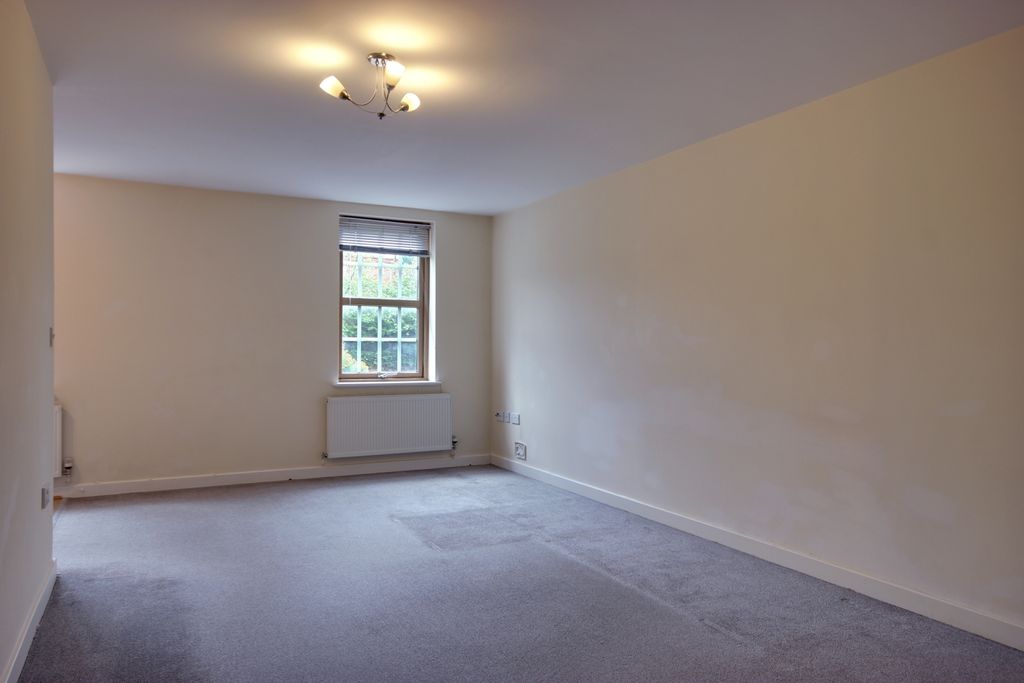 Property photo 2 of 10 1 Lounge A
