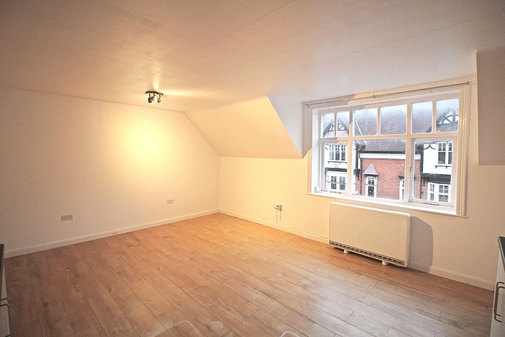 Property photo 3 of 7 Img_6271_