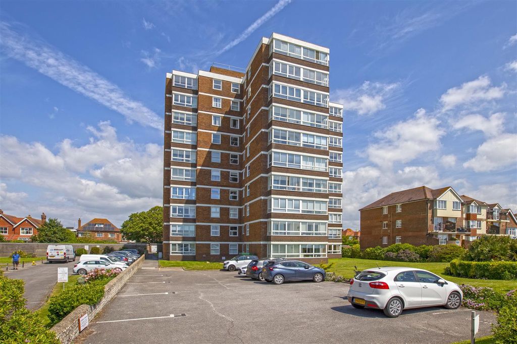 Property photo 1 of 13 40 Balcombe_14.Jpg