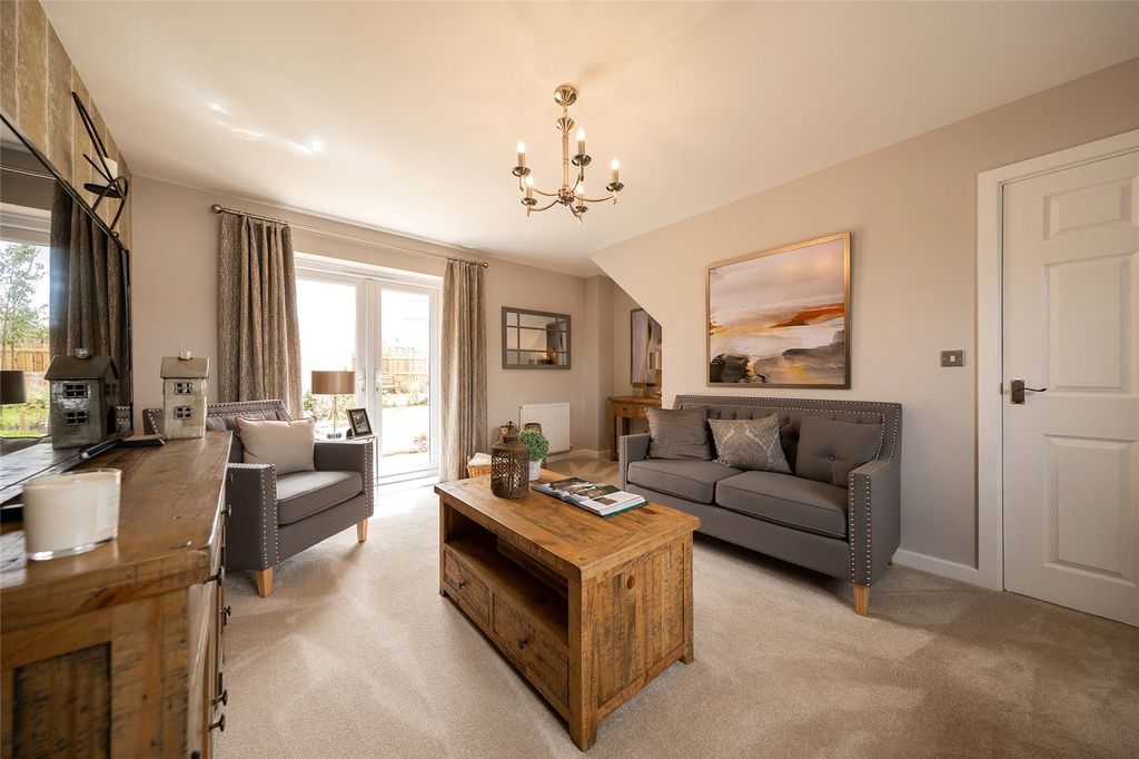 Property photo 3 of 11 Picture No. 07