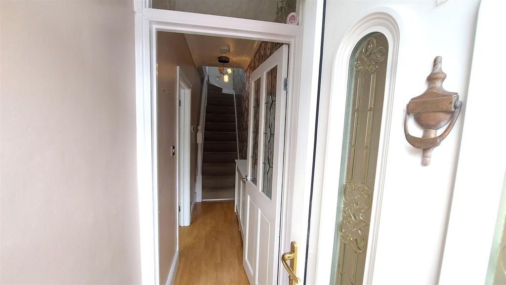 Property photo 3 of 23 Hallway