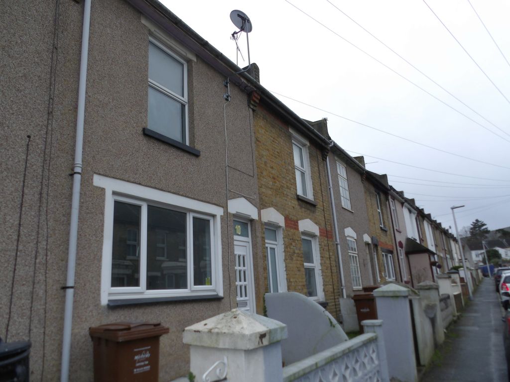Property photo 1 of 9