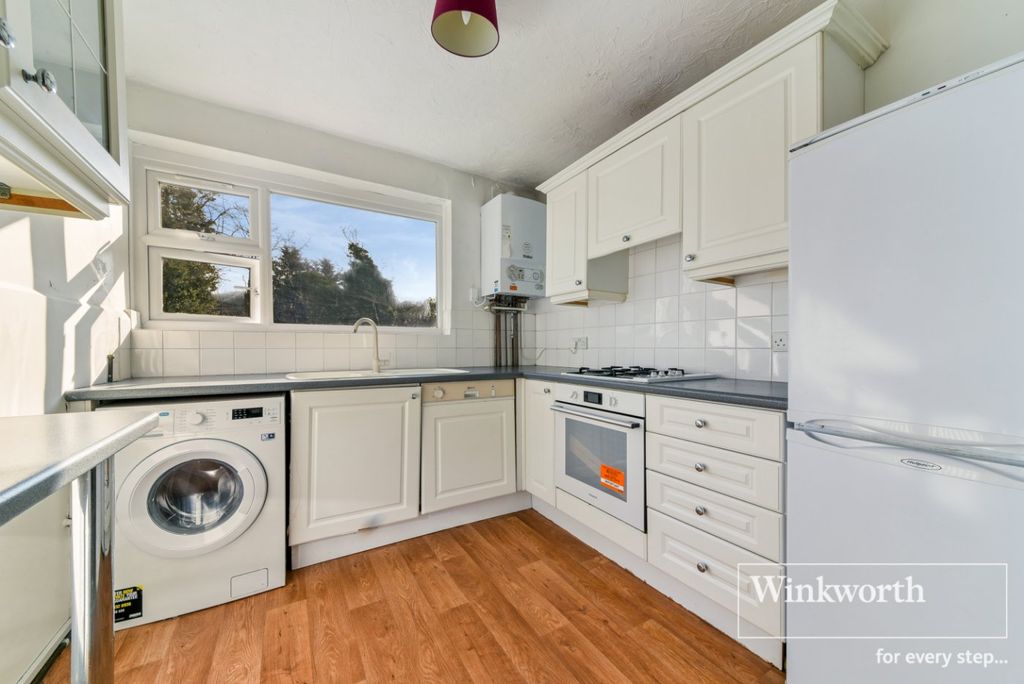 Property photo 3 of 9 Picture No. 22