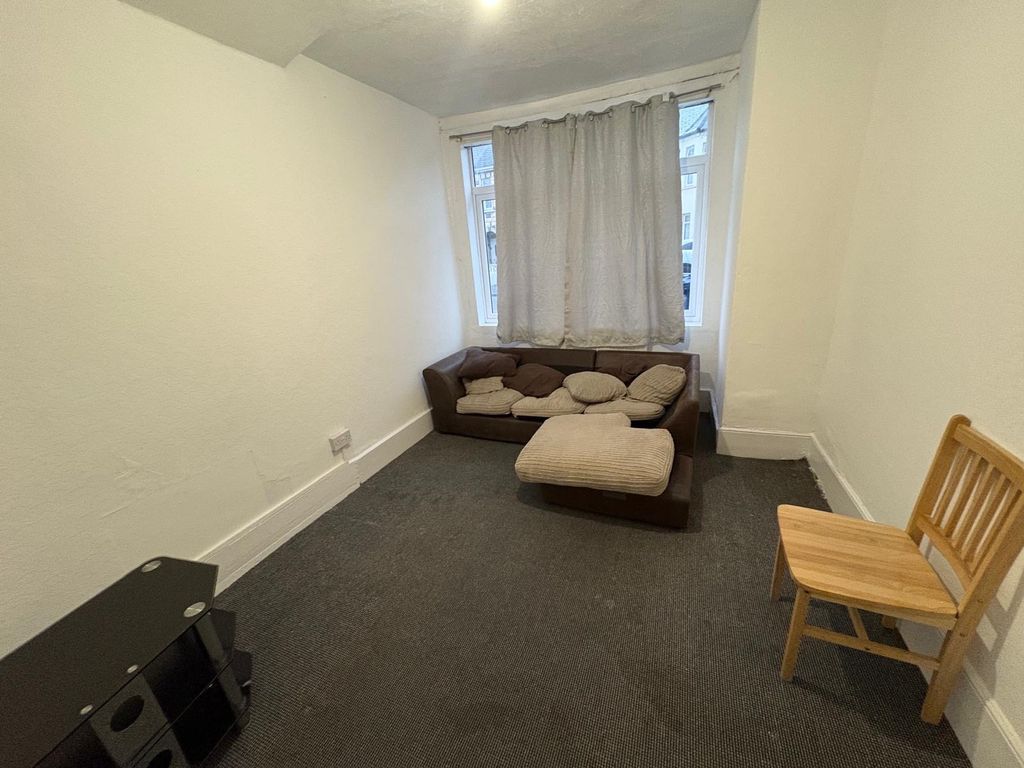 Property photo 3 of 5 Media-1768161100384-5126014821