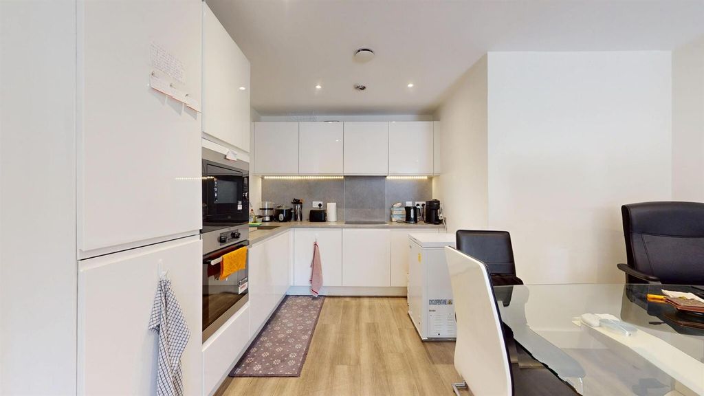 Property photo 2 of 20 6883Acc559179d9ce6Fd408c_3459Ad2908E2c8F2d7c8F3B45