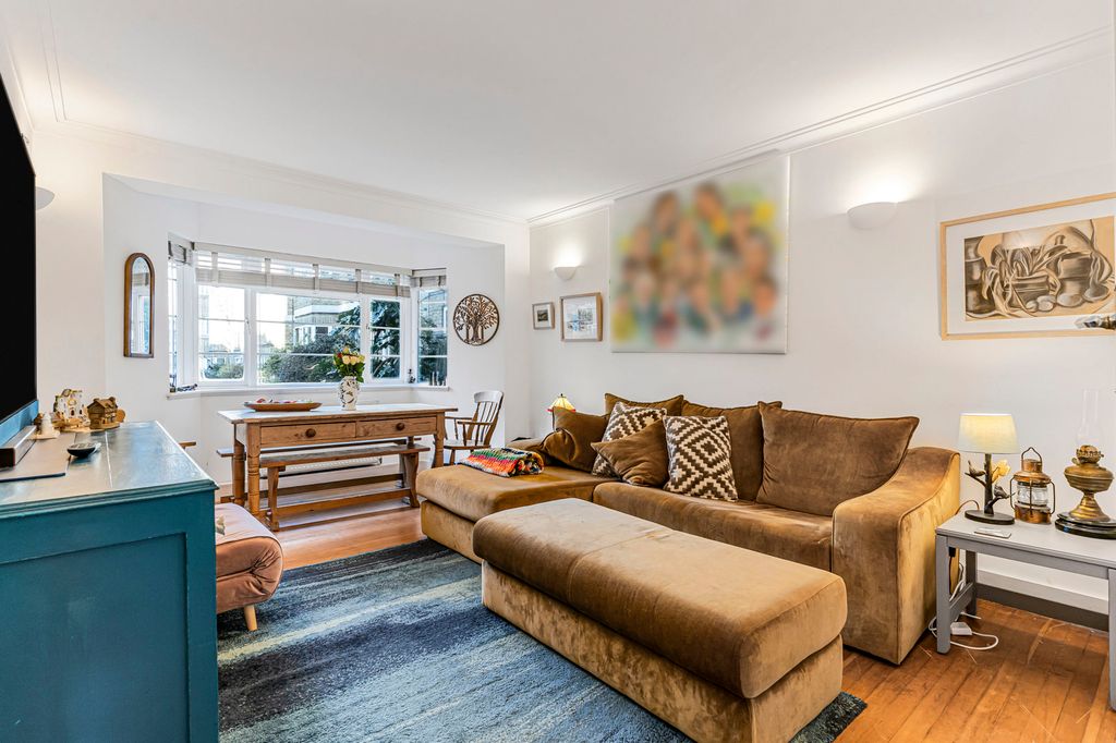 Property photo 2 of 28 Reception Room