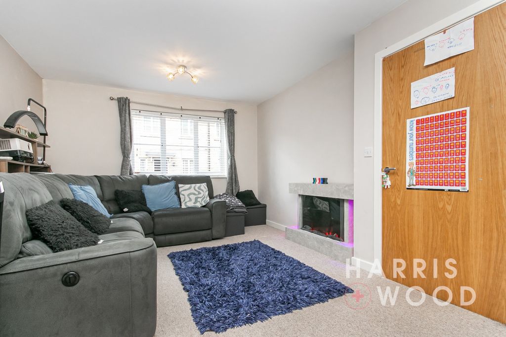 Property photo 3 of 20 4300893
