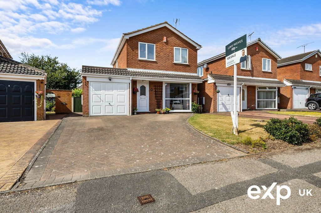 Property photo 1 of 23