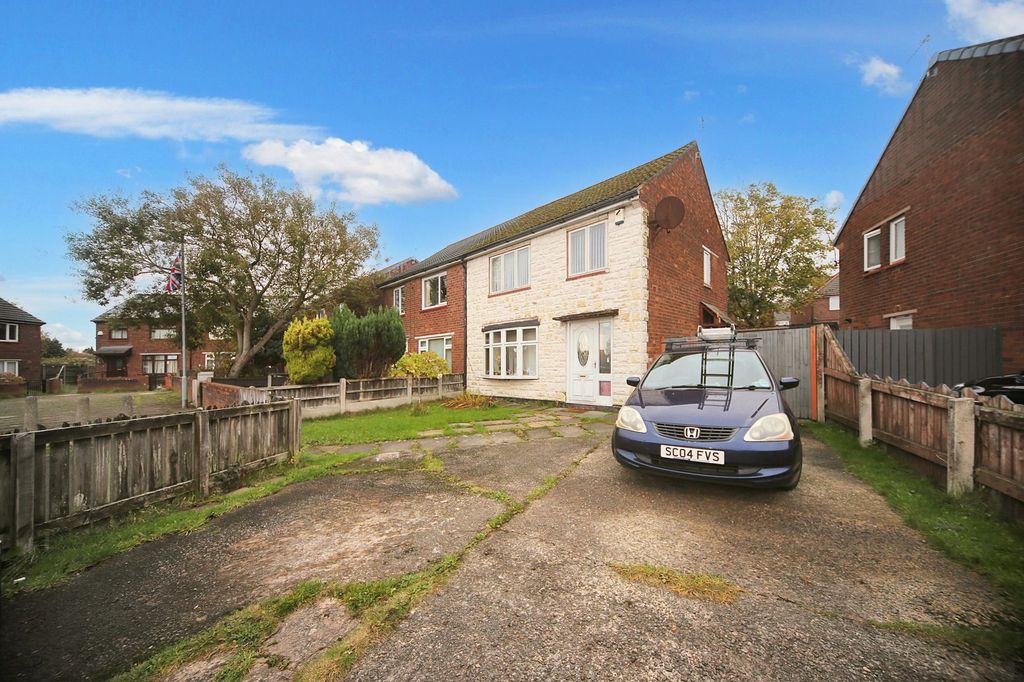 Property photo 1 of 13