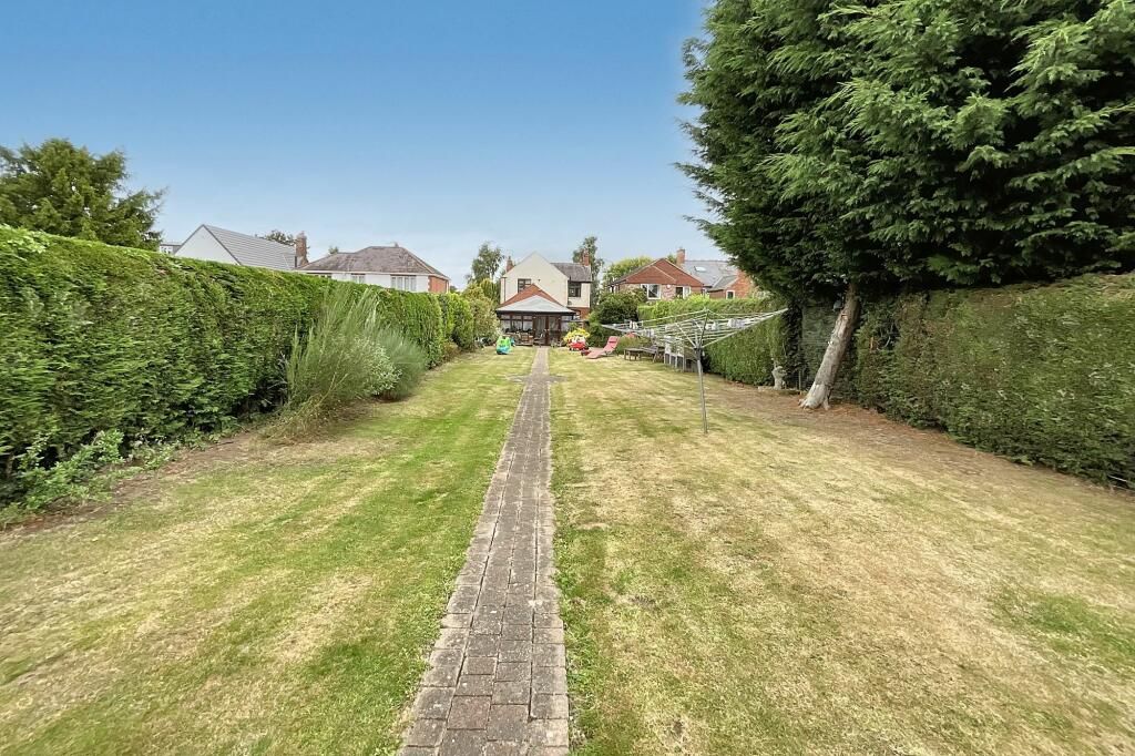 Property photo 2 of 24