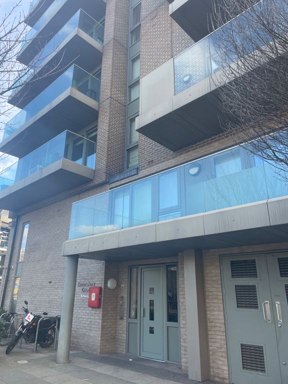 Property photo 2 of 12